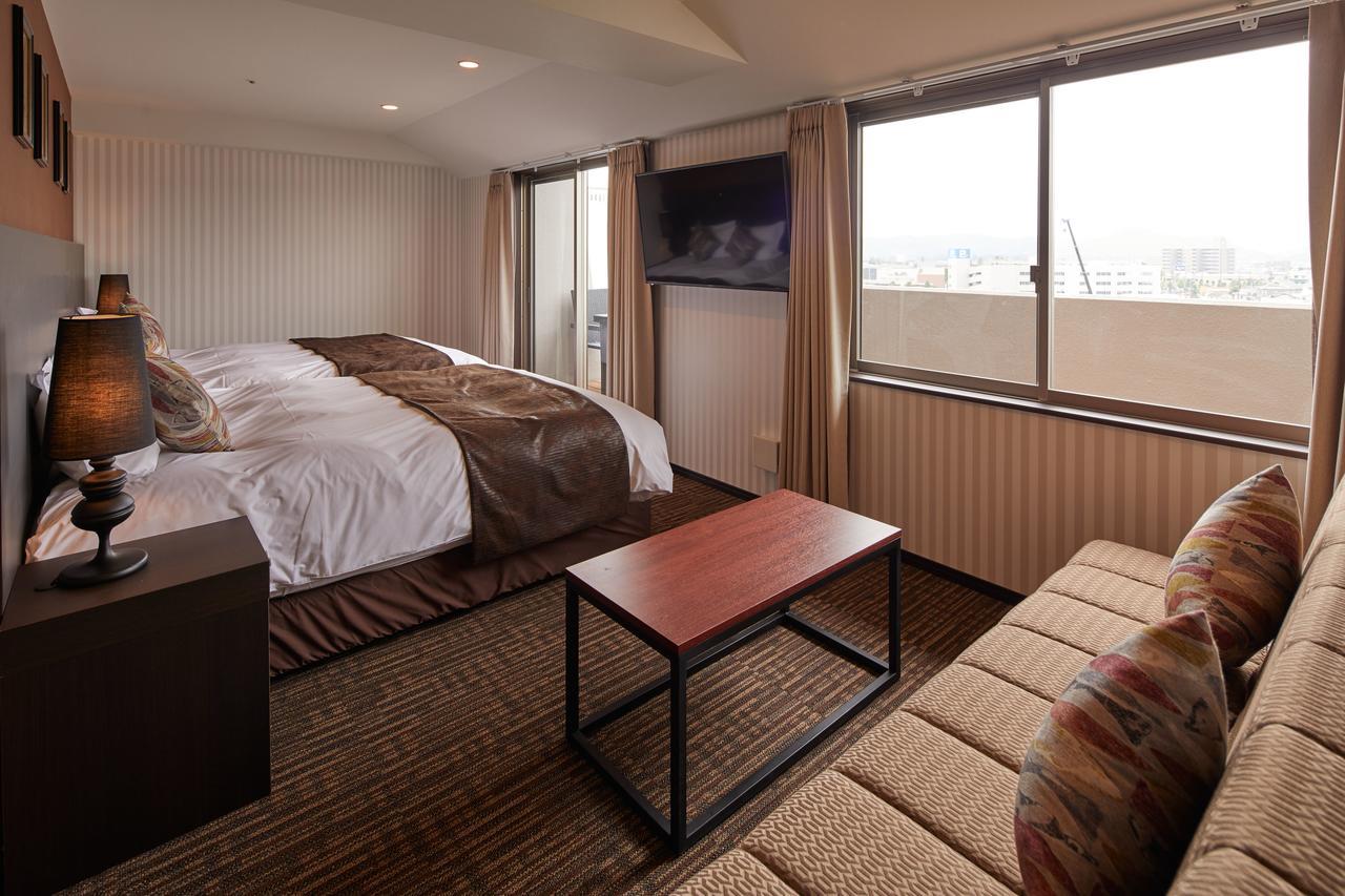 Hotel Centurion & Station 3*