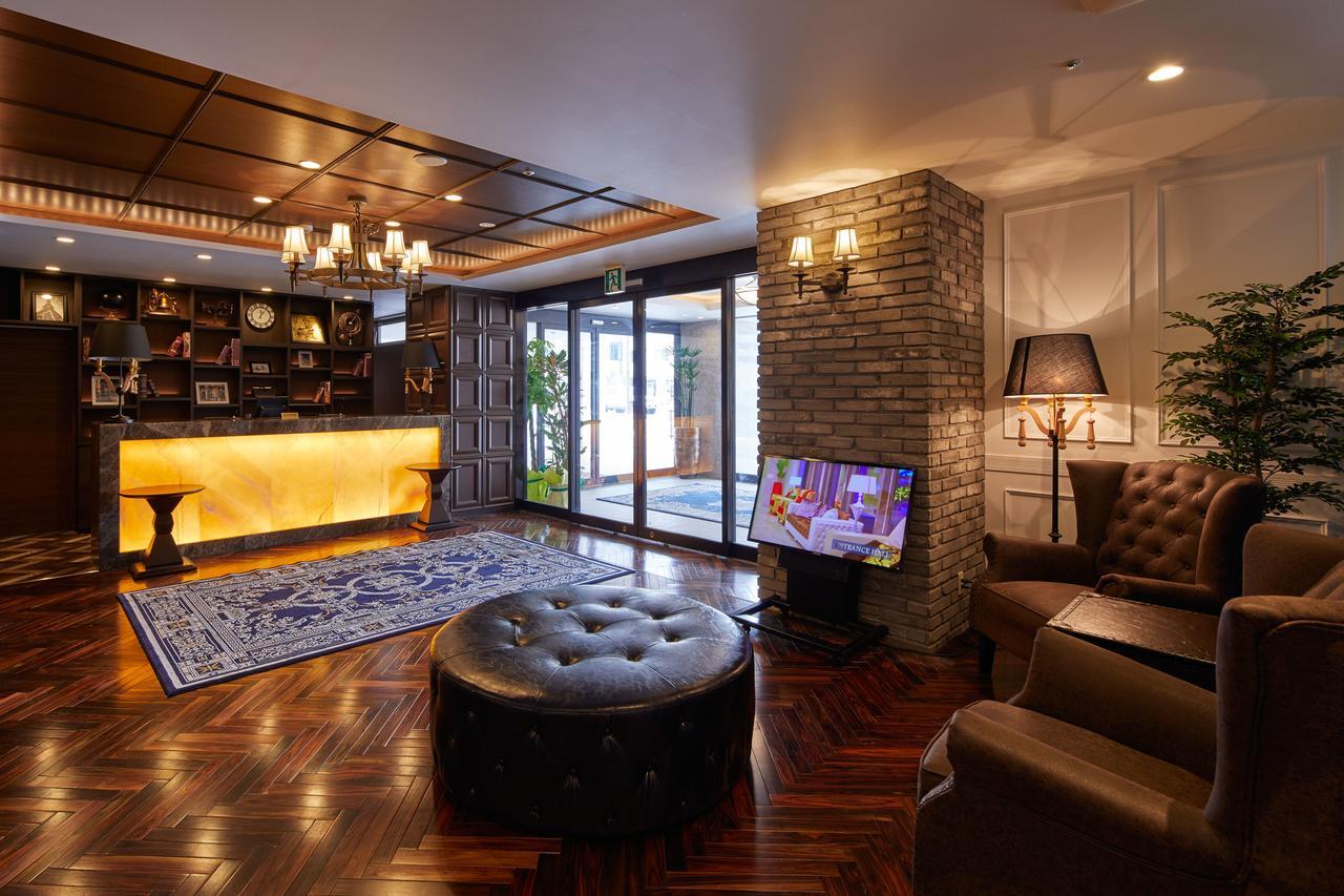 Hotel Centurion & Station 3*